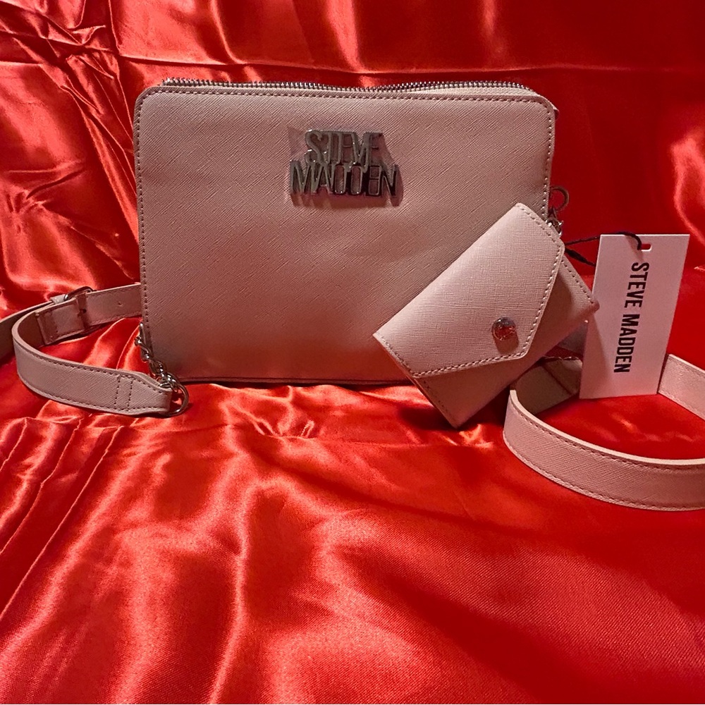 Steve Madden Blush Crossbody Bag with Cardholder